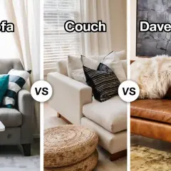 Trois meubles : un divan gris, un canapé blanc et un fauteuil en cuir marron. Quelle est la différence entre divan et canapé ?