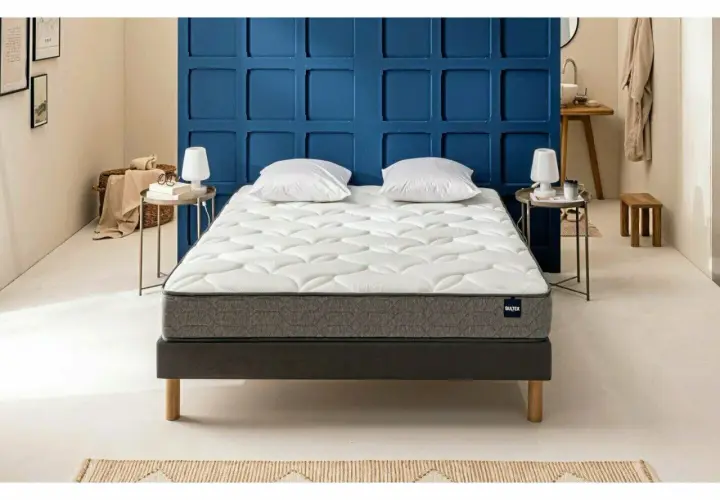 Matelas Bultex : confort et soutien pour un sommeil réparateur. Découvrez ses avantages et inconvénients pour un choix éclairé.