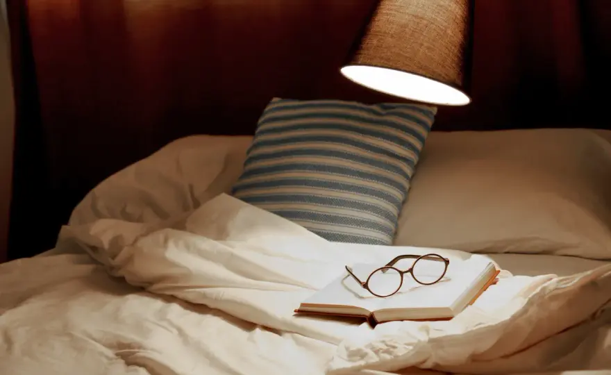 Applique chevet - La hauteur parfaite pour lire confortablement
