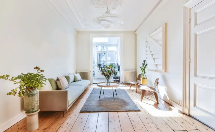 Pièce sombre - 5 astuces pour plus de lumière sans travaux